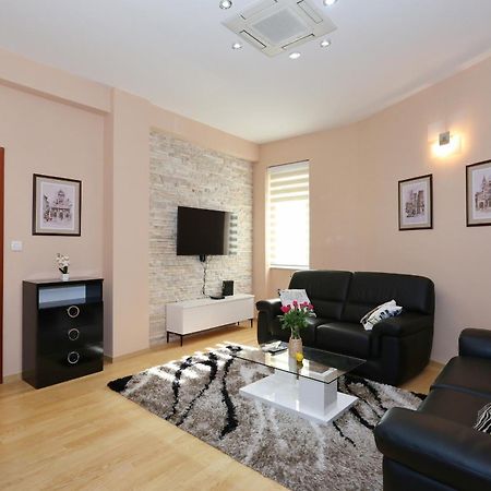 Apartment Ksenija Zadar Buitenkant foto